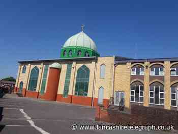 Imams say ‘mosques have been unfairly targeted’ by covid rules
