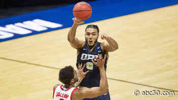 Oral Roberts upset: No. 15 seed pulls off the first shocker of NCAA tournament in beating Ohio State