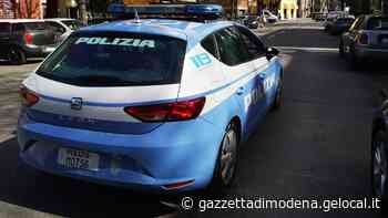 Modena. Non si ferma all'alt della polizia: inseguito e preso con la droga - La Gazzetta di Modena
