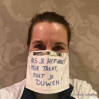 Thuisverpleegster verblijdt patiënten met dagelijkse spreuk op mondmasker - Het Belang van Limburg