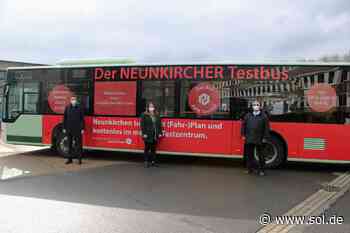 Neunkirchen schafft Corona-Testbus für seine Bürger:innen - sol.de