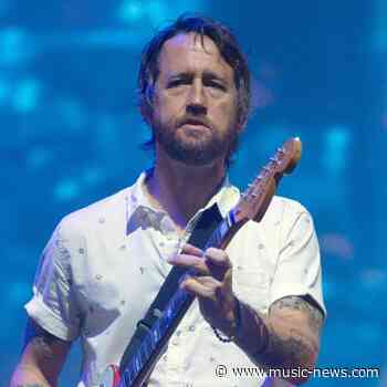 Chris Shiflett thinks Foo Fighters house was haunted