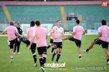 Palermo, test in famiglia con tre gol: Filippi mette a punto il 3-4-2-1. Marcatori e schieramenti - Mediagol.it