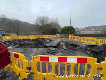 Blackburn Road A666 closed for repairs at Dunscar Bridge - The Bolton News
