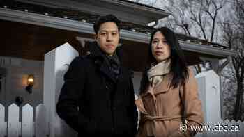 Couples fight for refunds after COVID-19 cancels wedding events