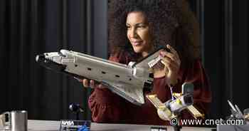 Lego launches epic NASA Space Shuttle Discovery set with Hubble on board     - CNET