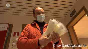 Denderleeuw verdeelt driehonderd extra mondmaskers onder de basisscholen