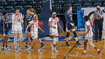 Georgia women start slow, Staiti finishes strong to advance