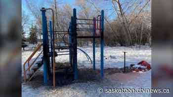 Fire that destroyed play structure in Saskatoon park was likely set on purpose: city - CTV News Saskatoon