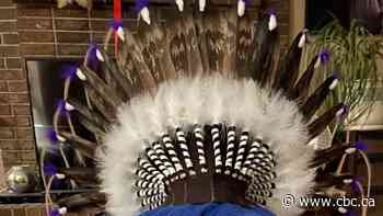 'Priceless' headdress missing for 4 months found inside Winnipeg Canada Post depot