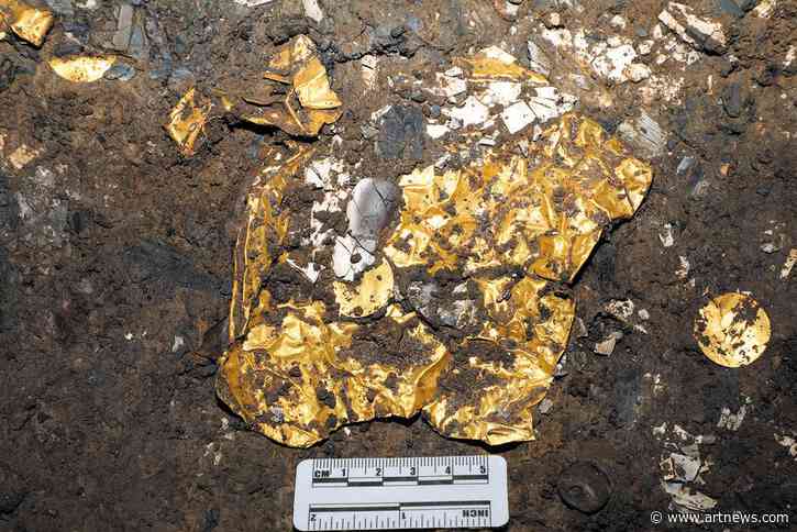 Chinese Archeological Dig Yields Trove of 3,000-Year-Old Artifacts, Including Rare Gold Mask