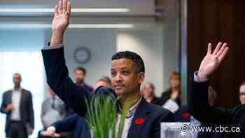 Singh says he disagrees with Hamilton MP's post on racism in Quebec, but demands no apology