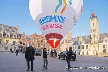 Ros Beiaard trekt niet door de straten maar vliegt wel door de lucht: Dendermonde telt met heteluchtballon en vlog af naar ommegang in 2022 <BR />