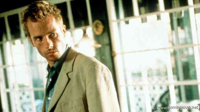 Exclusive: Guy Pearce Talks Memento 20th Anniversary!