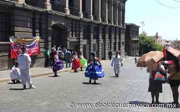 Con bailes y bloqueos antorchistas protestan en Cuernavaca - El Sol de Cuernavaca