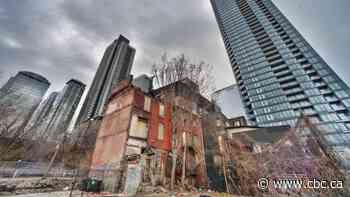 As Quebec's economic recovery gallops ahead, many risk being left behind