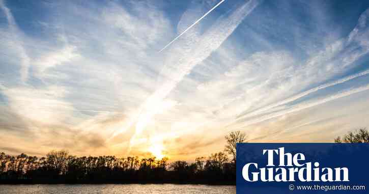 'Dimming the sun': $100m geoengineering research programme proposed