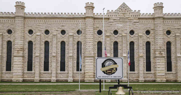Inmates Armed with Hammers Kill Prison Nurse, Officer in Failed Escape Attempt