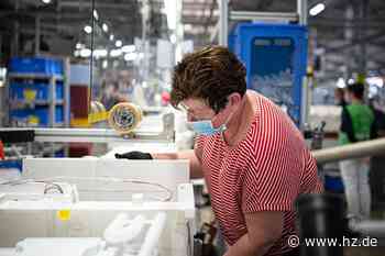 Rekordumsatz bei BSH: Nicht nur bei der Kühlschrank-Produktion am Standort Giengen brummt es gewaltig - Heidenheimer Zeitung
