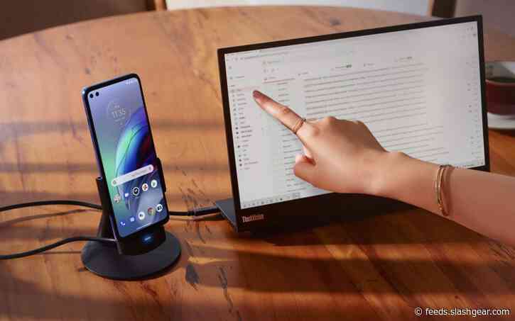 Moto G100 gives affordable Android the Snapdragon 870 5G and a slick new dock