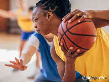 Opinion: It’s madness to not expand the 'March Madness' brand to women’s basketball