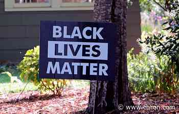 'Come and take it': Houston homeowners battle HOA over 'Black Lives Matter' flag