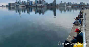 Watching the sunset has become one of Toronto's favourite pandemic activities - blogTO