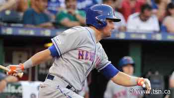 Jays inform Panik he's on 40-man roster - TSN