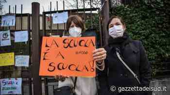 Scuola: sciopero contro la dad, manifestazioni in 60 città. Fermo anche il trasporto pubblico locale - Gazzetta del Sud