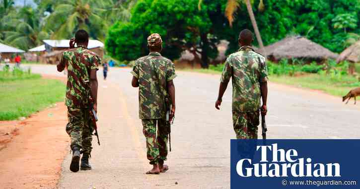 Mozambique: 180 workers trapped in hotel amid insurgent attack