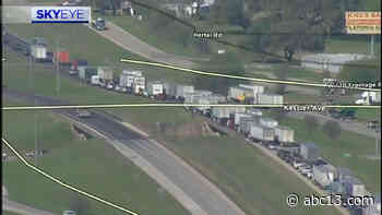 Houston chase: Standoff on I-10 near Schulenburg Texas ends after 95-mile high-speed pursuit - KTRK-TV
