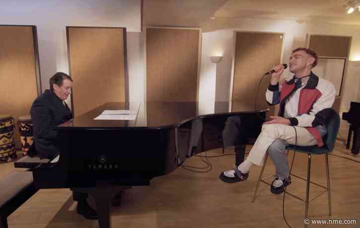 Watch Olly Alexander and Jools Holland play ‘Signed, Sealed, Delivered’ on ‘Later’