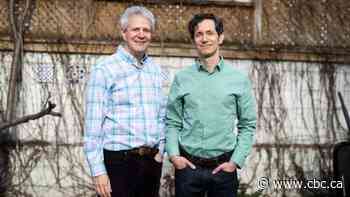 A 2nd pandemic-era Passover prompts another round of adjusted seder plans