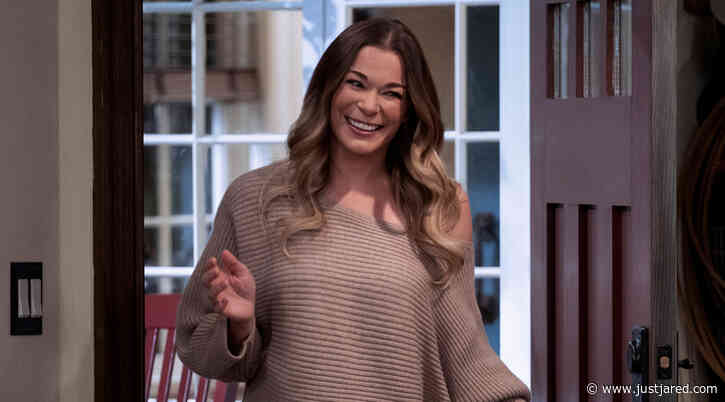 The Song That LeAnn Rimes Performs on 'Country Comfort' Is One of Her Biggest Hits!