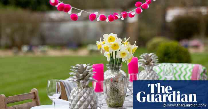Gazebo sales boom as families plan outdoor Easter gatherings