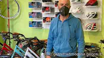 Massimo raccoglie il testimone «Bici e bottega, che passione» - La Gazzetta di Modena