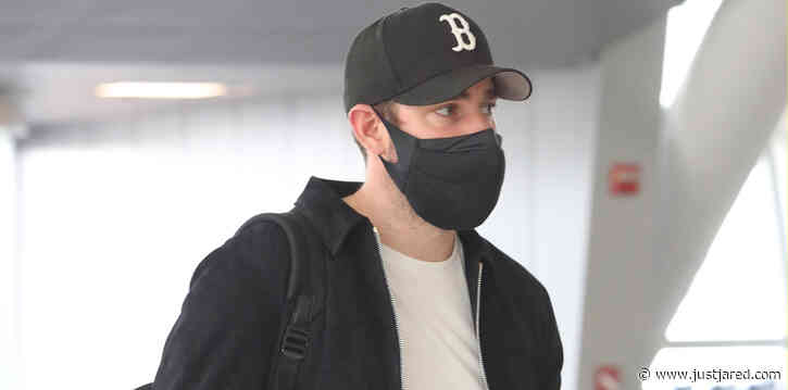 John Krasinski Tries to Keep a Low Profile While Jetting Out of NYC