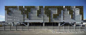 POAL Car Handling Facility / Plus Architecture - ArchDaily