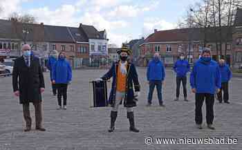 Baasrode heeft nu ook een eigen belleman: “Gelukkig heb ik een luide stem”