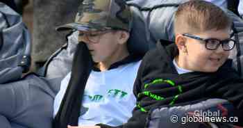 Saskatchewan Rush rally around 4-year-old Saskatoon cancer patient - Global News