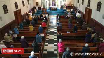 Covid-19: NI Catholic churches make cautious reopening