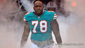 Laremy Tunsil becomes Dolphins legend: OT shares picture of himself as a statue outside Hard Rock Stadium