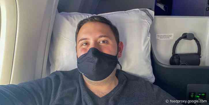 I recently took 3 flights with Delta as an elite status holder and managed to snag $800 in free upgrades despite seat-blocking policies - here's how