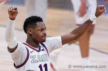 Unbeaten Zags Keep Rolling With 83-65 Rout of Creighton