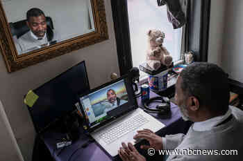 He went to prison in the ’80s. A puzzling world of smartphones and browsers presents new struggles.