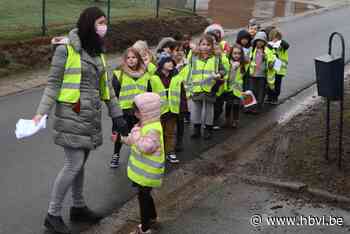 Veel knuffels en gedichten in Hoepertingen - Het Belang van Limburg