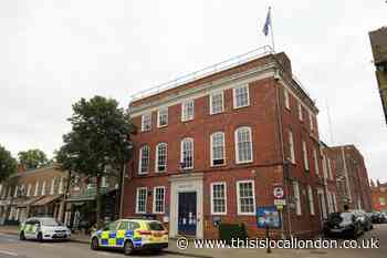 Epping and Loughton police stations close permanently