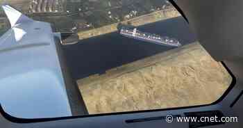 In Microsoft Flight Simulator, a ship is still stuck in the Suez Canal     - CNET