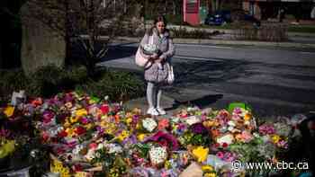 Police say investigation into North Vancouver stabbings in early stages, no motive established