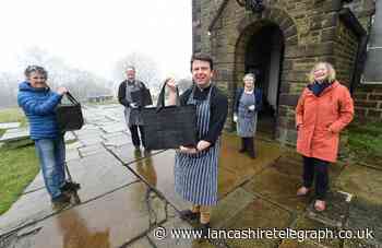 Volunteers praised for providing meal service for isolated and vulnerable